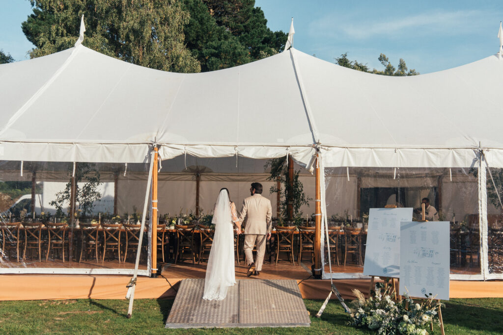 décoration tente mariage bord de mer