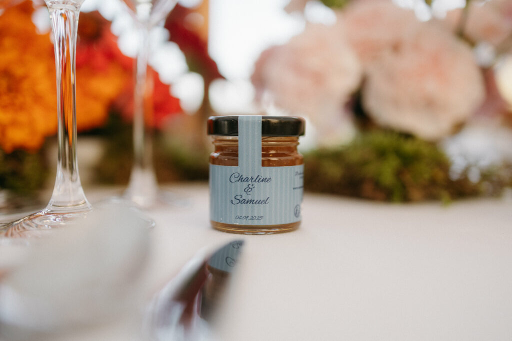 Pot de caramel cadeau convives